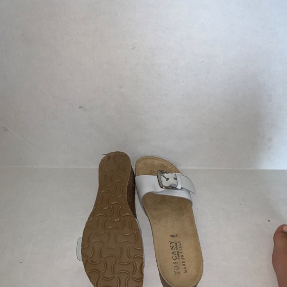 Tuscany by Easy Street 9.5 White Buckle Slide Sandals Cork Footbed - Picture 3 of 4